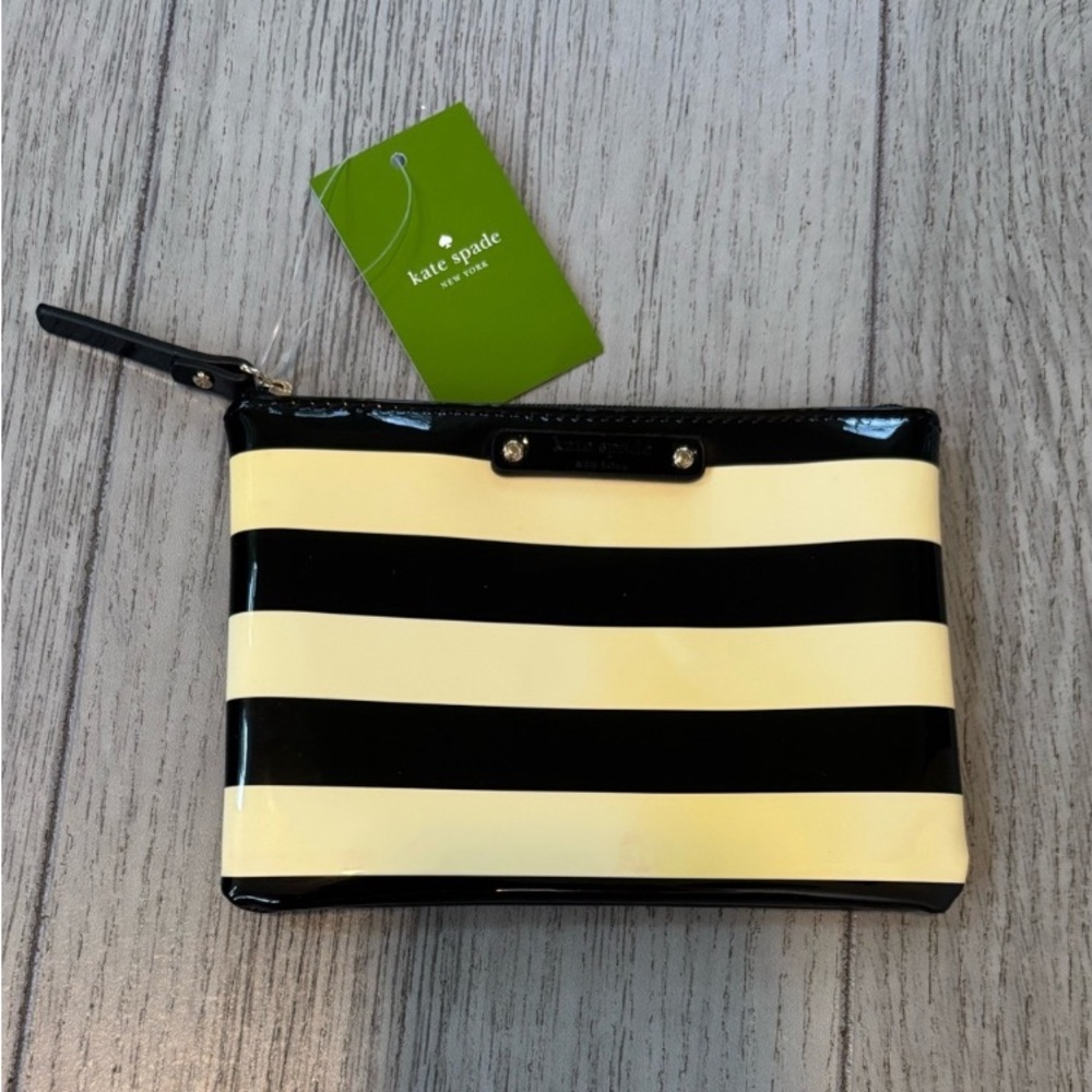 Kate Spade ♠️ Black & Cream Striped Wristlet